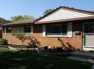 33719 Vista Way, Fraser, MI 48026