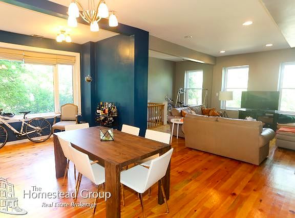 5th image of 1720 N Ashland Ave #2FRONTS