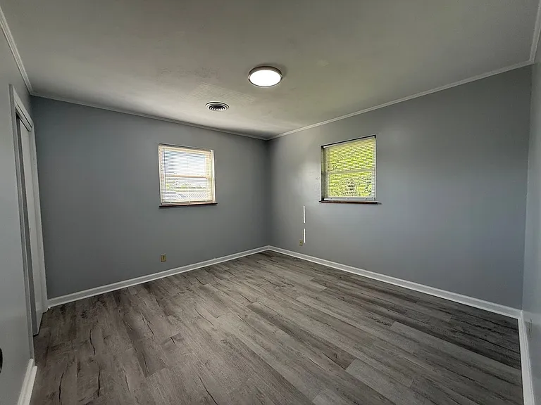 518 Scenic Dr — Photo 6