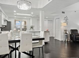 221 NE Plantation Rd APT 415, Stuart, FL 34996