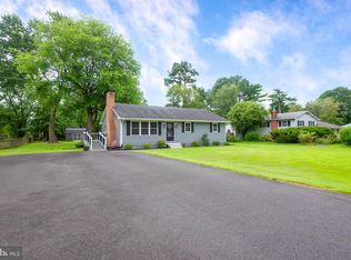 28003 Woods Rd, Easton, MD 21601