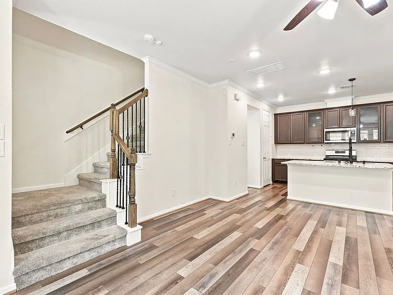 9460 Caddo Ridge Ln — Photo 10