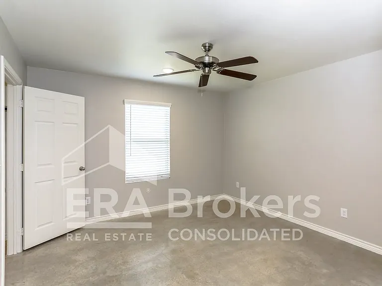 2328 Duntov Dr #A — Photo 19