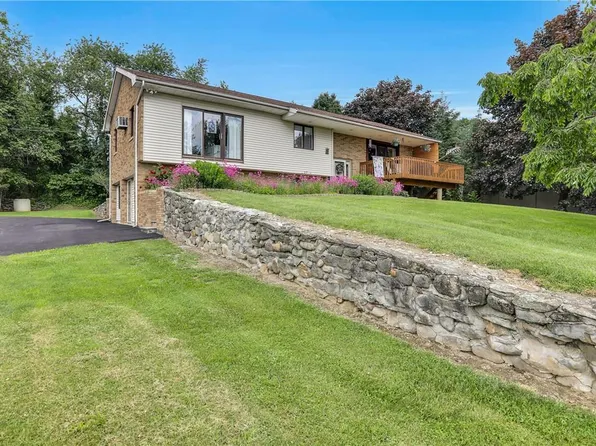 101 Ridge Road, Marlboro, NY 12542