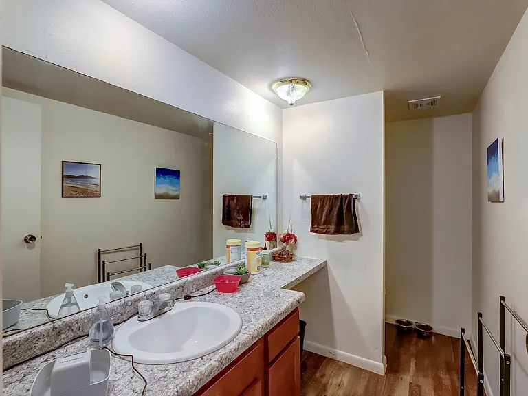 Aspen Meadows — Photo 24