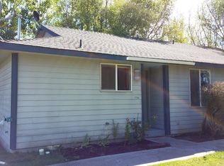 2248 SW Canyon Dr, Redmond, OR 97756