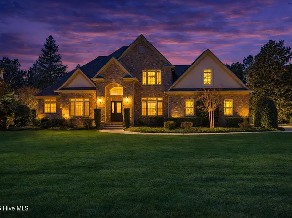 35 Glen Meadow Court, Pinehurst, NC 28374