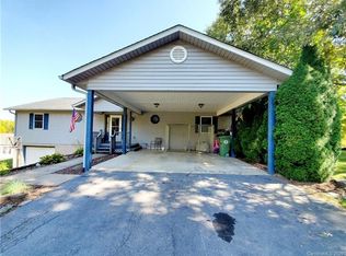 45 Sunny Ln, Mars Hill, NC 28754