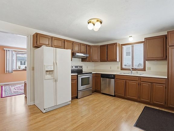 4th image of 20 Bolton St