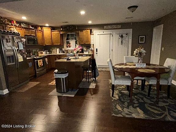 5th image of 102 Montega Ln