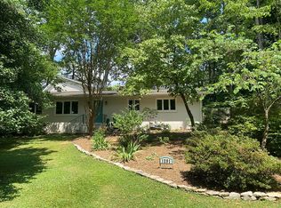 1201 Fairfax Dr, Raleigh, NC 27609