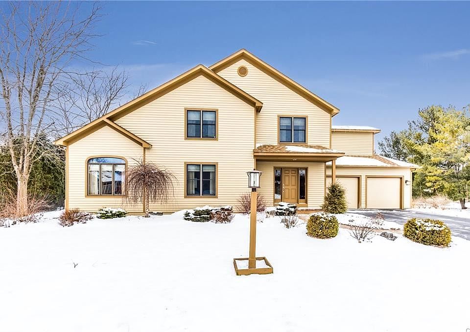 1st image of 8243 Barksdale Ln