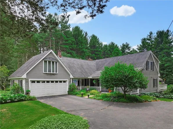 339 Tremont St, Rehoboth, MA 02769