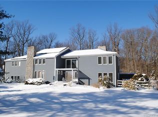 1 Joanne Ln, Weston, CT 06883