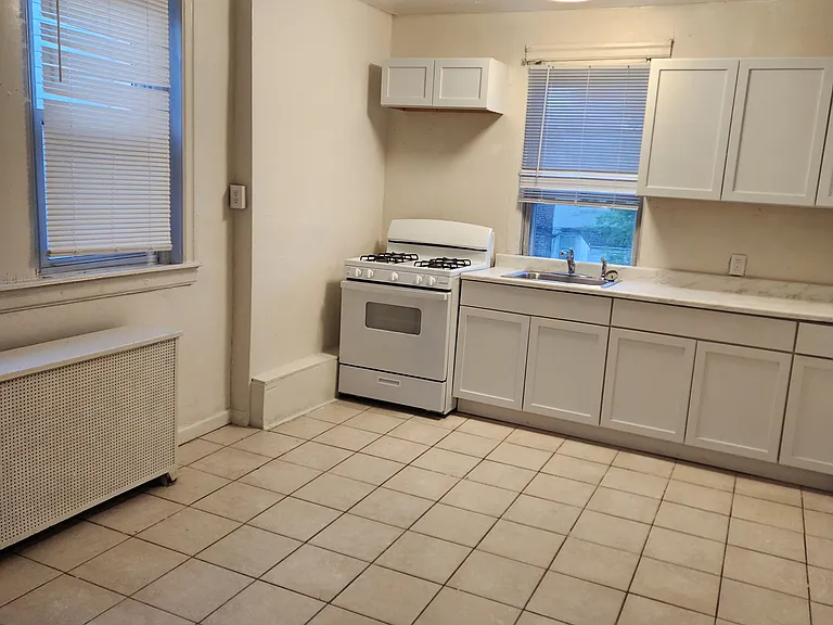 2115 Stenton Ave — Photo 6