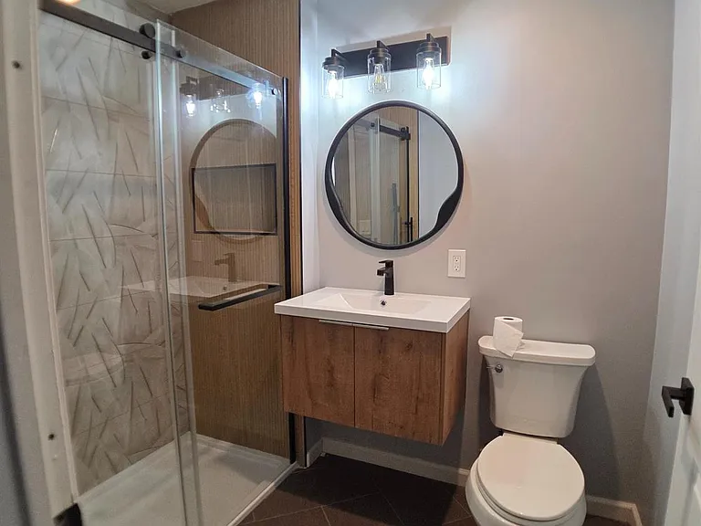 358 Rector St #321 — Photo 12