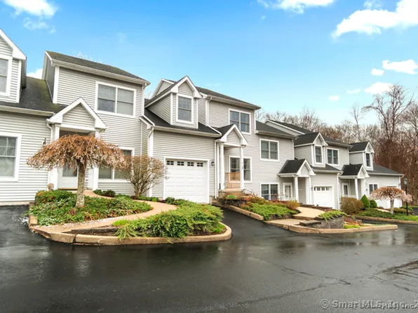 375 Allyn Street #E17, Groton, CT 06355