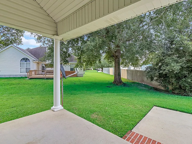 127 Williams Ave — Photo 35
