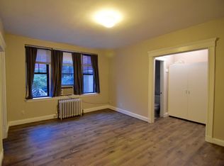 61 Queensberry St #116, Boston, MA 02215