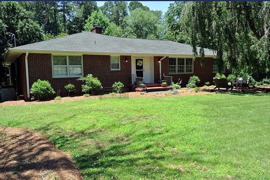 1st image of 119 Burnett Dr