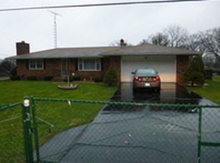 62525 Oak Rd, South Bend, IN 46614