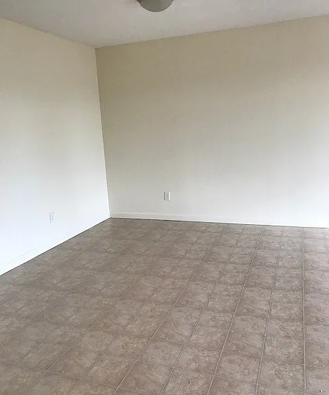 145 Cilley Rd #206 — Photo 6