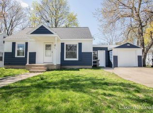 2947 Chiswick Dr SW, Wyoming, MI 49509