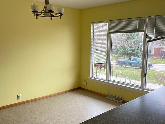 5th image of 526 Canyon Gate Dr