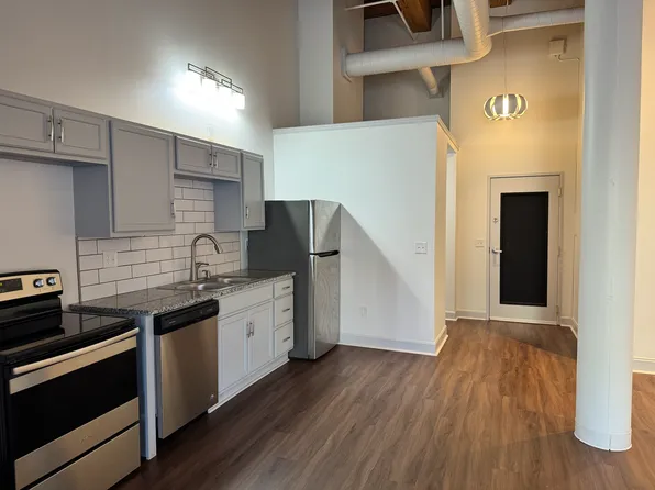 509 Delaware St, Kansas City, MO