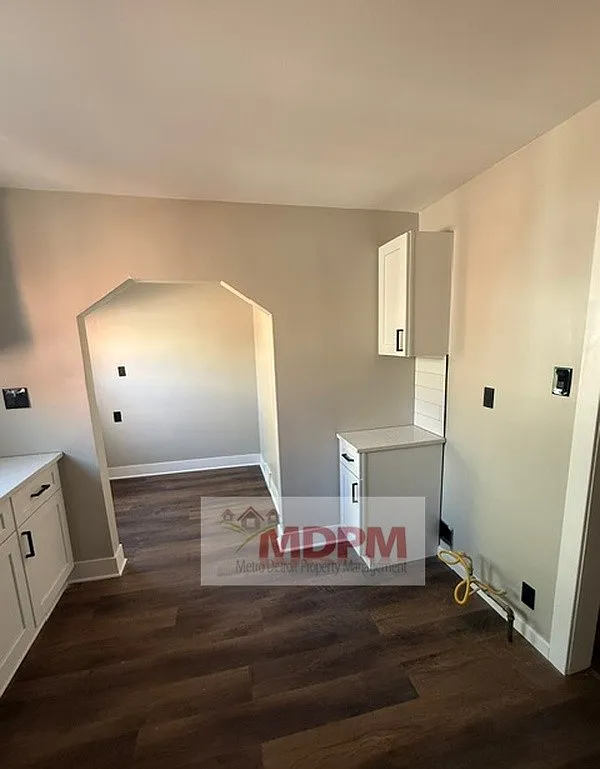 3 bed, 1648 sqft, $1,500 — Photo 2