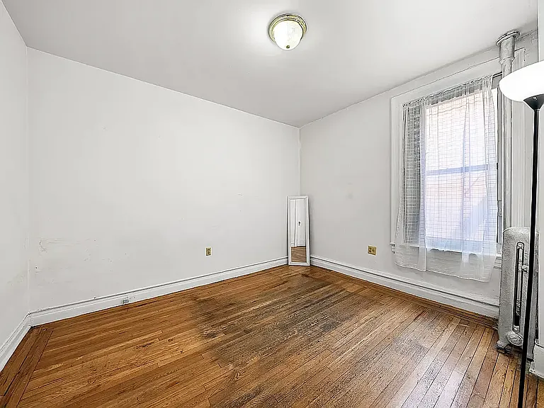 834 Riverside Dr #4E — Photo 7