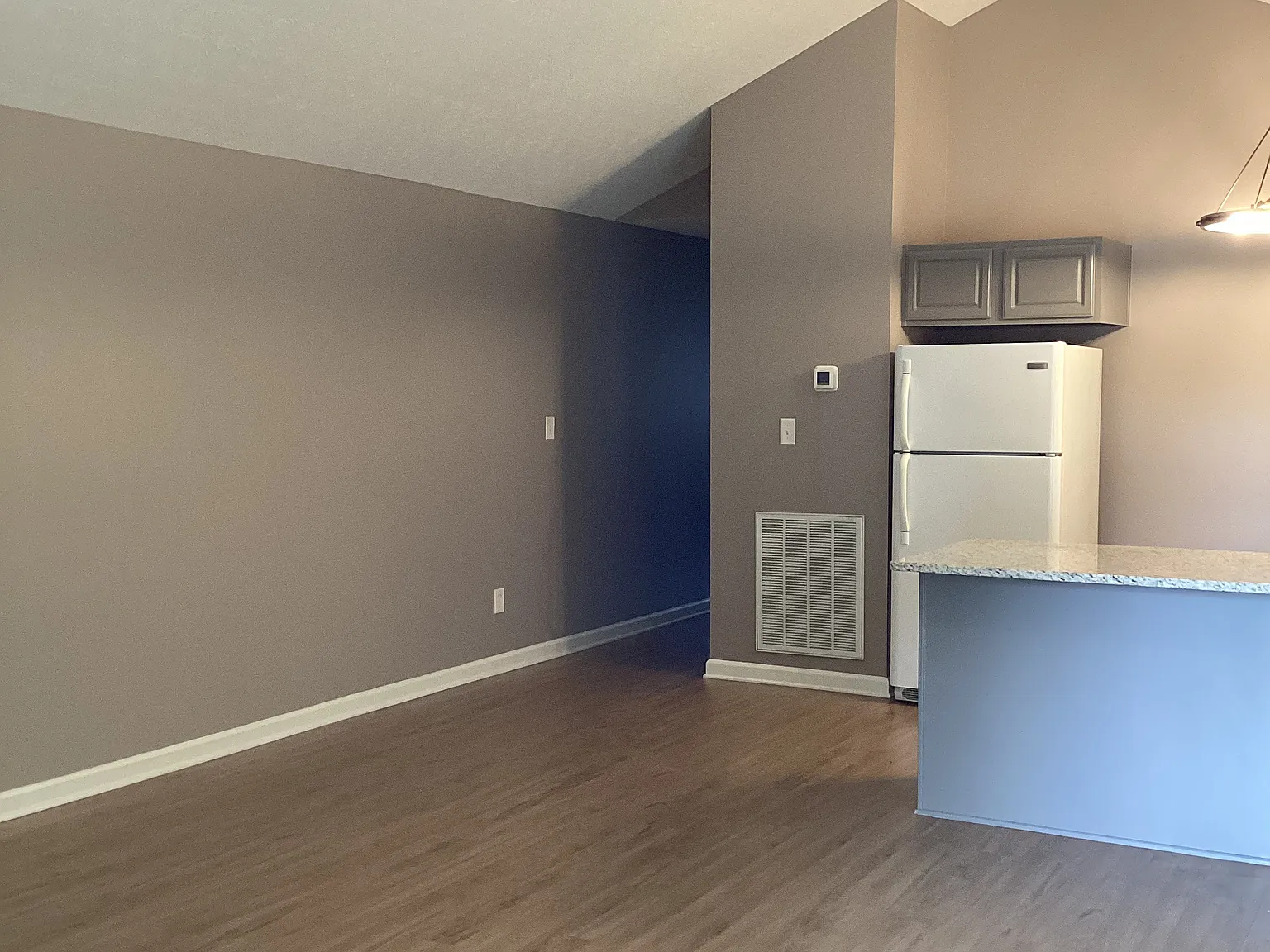 2 bed, 1100 sqft, $1,225 — Photo 4