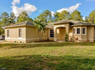 3825 27th Ave NE, Naples, FL 34120