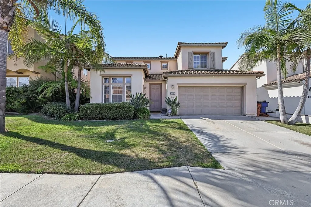 5 bed, 2777 sqft, $6,400 — Photo 1