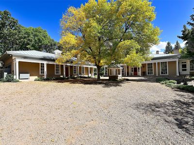 24 Sendero Del Oso, Santa Fe, NM, 87506