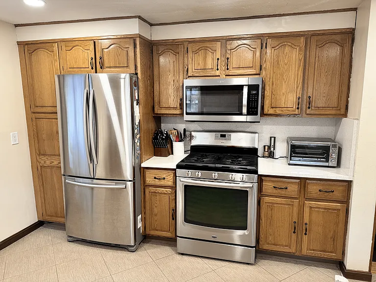 413 N Cary St — Photo 3