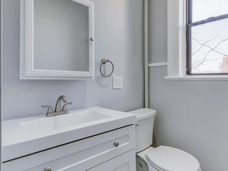 429 Fairmount Ave #109 — Photo 1