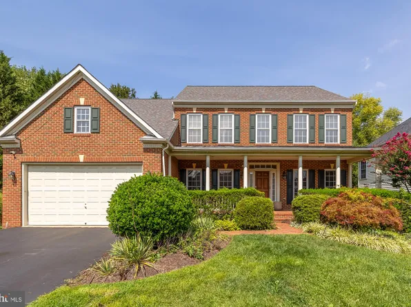 5620 James Gunnell Ln, Alexandria, VA 22310