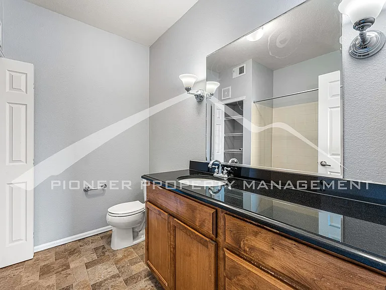 3875 S Dayton St #203 — Photo 12