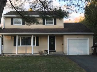 13 Salisbury Rd, Delmar, NY 12054