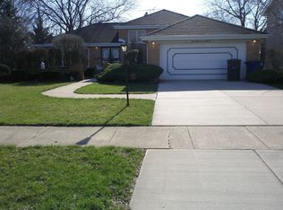 16932 School St, South Holland, IL