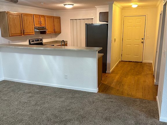 Entry hallway and kitchen