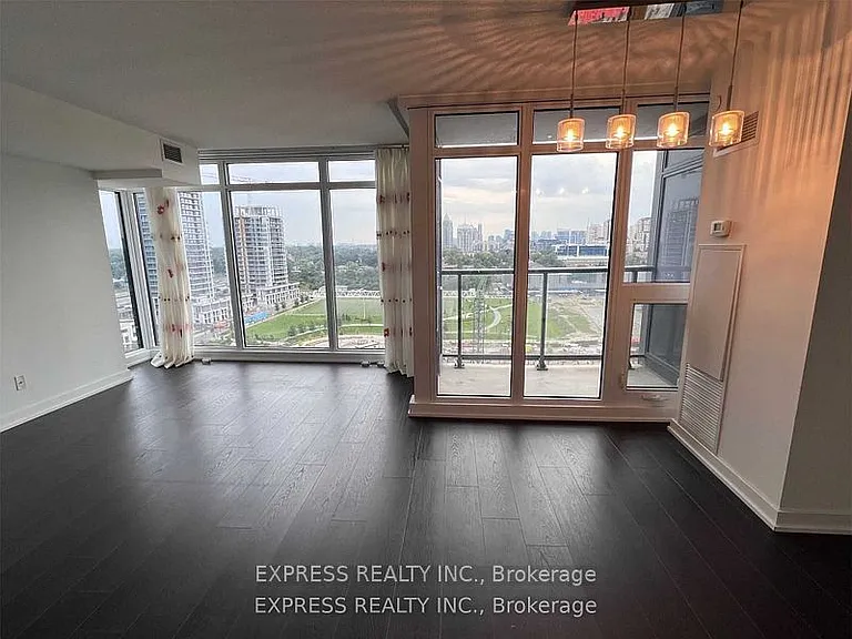 72 Esther Shiner Blvd #1907 — Photo 6