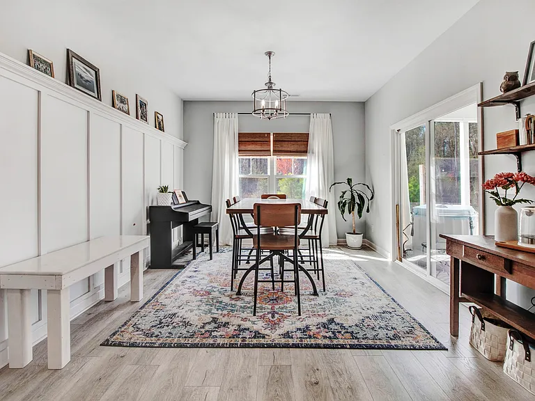 107 Villa Grey Ct — Photo 6