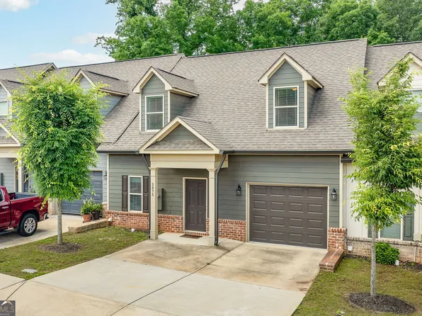3875 Valley View Ct, Gainesville, GA 30501