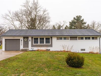 5613 Thunderbird Cir NW, North Canton, OH, 44720