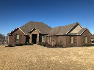 438 W Eagle Ridge Dr, Farmington, AR 72730