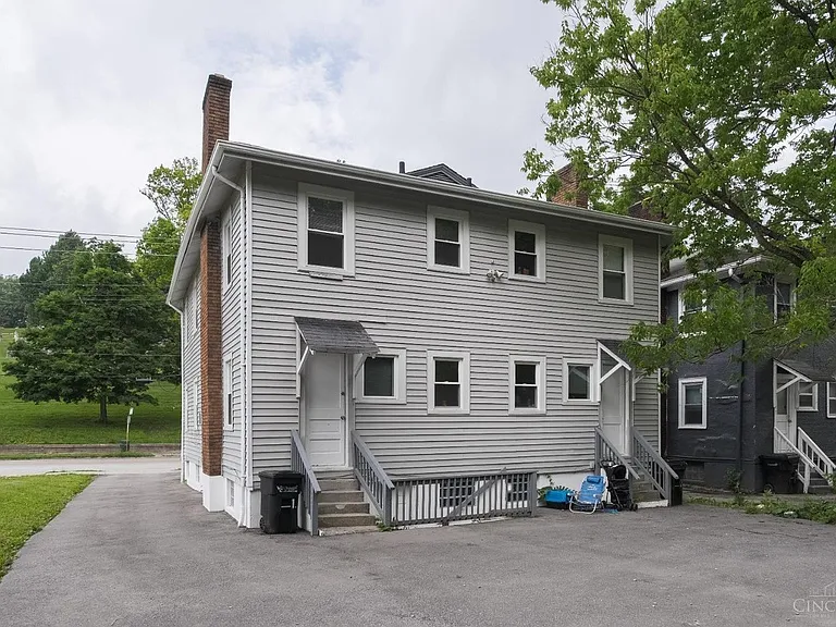 3762 Vine St #3 — Photo 9