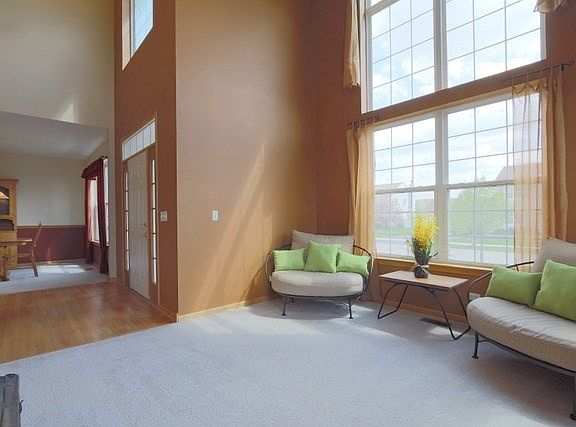 3rd image of 25438 W Bower Ct