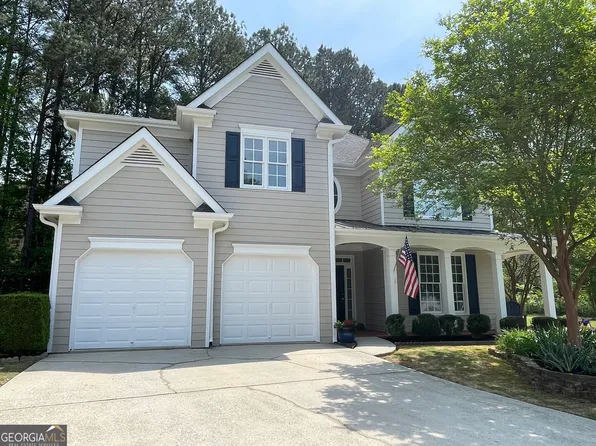 140 Lakeside Ct, Fayetteville, GA 30214